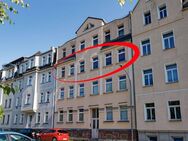 Etagenwohnung mit Einbauküche und Südbalkon - Greiz