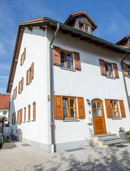 PROVISIONSFREI - Familienfreundliches Reiheneckhaus mit Garten, viel Platz & Garage in Dingolfing - Dingolfing