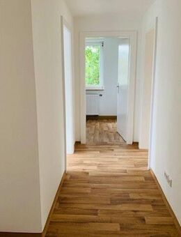 Gemütliche 3-Zimmer Wohnung mit Tageslichtbadezimmer - Herzogenaurach