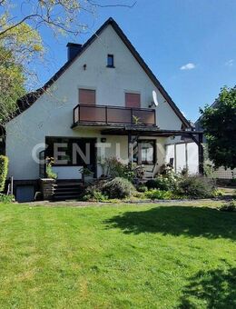 Ein- bis Zweifamilienhaus wartet auf neue Eigentümer - Dortmund