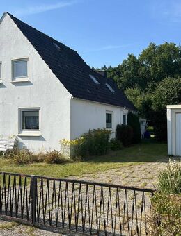 Ihr Rückzugsort mit Potenzial - großzügiges Grundstück, ruhige Lage, viele Gestaltungsmöglichkeiten - Bremerhaven
