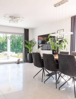 Stilvoll wohnen in bester Lage! - Gemmingen