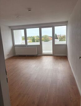 Großzügige Wohnung nähe Audi frei - Ingolstadt