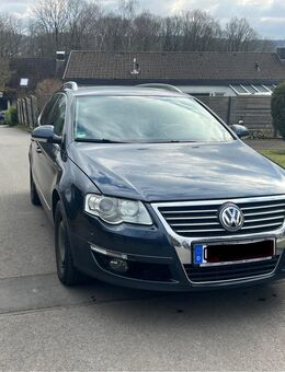Volkswagen Passat Variant 2.0 TDI DPF DSG 125kW Highline - Nümbrecht