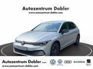 VW Golf, 1.5 VIII Life eTSI, Jahr 2023 - Mühlacker