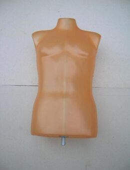 Torso aus Kunststoff - Rellingen
