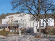 PROVISIONSFREI* - Moderne 3-Zimmer-ETW mit Balkon, EBK, FuBoHzg., Carport, frei, Landshut-Schönbrunn - Landshut