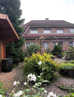 Traumhaftes Einfamilienhaus mit Einliegerwohnung in begehrter Sackgassenlage von Börger - Börger