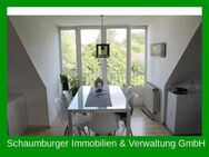 Helle, offene 2-Zimmer Dachgeschosswohnung - Bückeburg