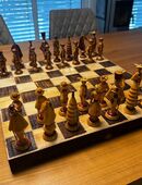 ~ Schachspiel Schachbrett handgeschnitzt handarbeit Vintage in 88662
