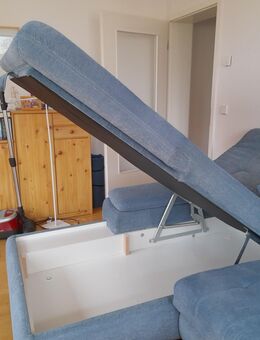 Couch für Selbstabholer zu verschenken - Berlin Mitte