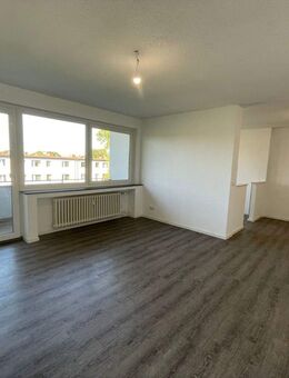 Moderne 3-Zi.-Wohnung mit Balkon in DU-Röttgersbach! - Duisburg