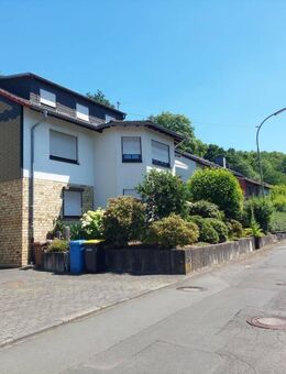 Solides EFH mit ELW in Kirchen-Wehbach - Kirchen (Sieg)