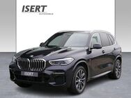 BMW X5 40d M Sport A. +AHK+PANO+LASER+HUD+ - Kronach