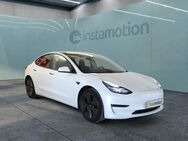 Tesla Model 3, Long Range Dualmotor 18 AUTOPILOT, Jahr 2022 - München