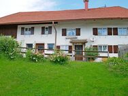 Original Bauernhaus in exponierter Weilerrandlage und herrlichem Bergblick zw. Kempten und Füssen - Oy-Mittelberg