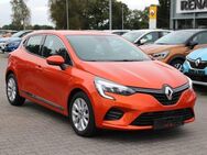 Renault Clio, INTENS TCe 90 | | MULTI SENSE |, Jahr 2021 - Wiesmoor