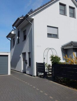 Generationengerechtes Haus mit Wintergarten und Garage am Strelasund ohne Provision - Stralsund