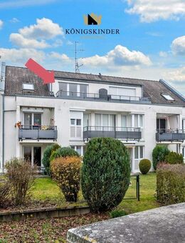 Herrliche 3-Zi.-DG Wohnung mit fantastischer Deckenhöhe, gr.TL-Bad, Balkon, TG & Außenstellplatz - Pliezhausen