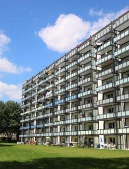 Jetzt zugreifen: Tolle Wohnung mit Terrasse und Blick ins Grüne! - Kiel