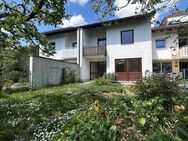 Sehr großes, versetztes Reihenmittelhaus mit Potenzial - Taufkirchen (Landkreis München)