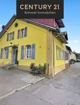 Charmante Doppelhaushälfte mit vielseitigen Nutzungsmöglichkeiten in ruhiger Wohnlage - Maxhütte-Haidhof