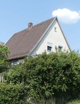 Für Handwerker u. Bastler! Sanierungsbedürftiges kleines Einfamilienhaus in Heilsbronn! - Heilsbronn