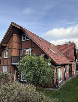 "Stilvolle Kapitalanlage mit Potenzial - klassisches Mehrfamilienhaus mit Renditechance!" - Papendorf (Landkreis Rostock)