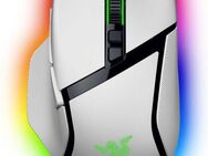 RAZER Basilisk V3 Pro 35K Gaming-Maus (Bluetooth, RF Wireless, USB)