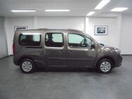 Mercedes-Benz Citan Kombi 111 CDI extralang 7 Sitze AHK PDC - Asperg