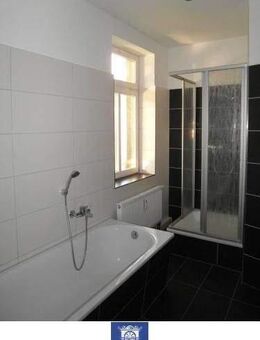 Wunderschöne und großzügige Familienwohnung mit hübschem Balkon! - Dresden