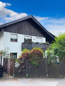 Ein- Zweifamilienhaus mit Kamin, Garage, Carport für Wohnmobil, Keller, Photovolthaik mit Akku - Fröndenberg (Ruhr)