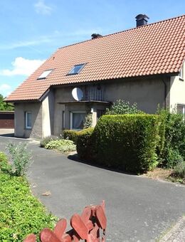 Mehrgenerationenhaus mit viel Potential auf großem Grundstück in guter, zentraler Stadtteil-Lage - Bad Salzuflen