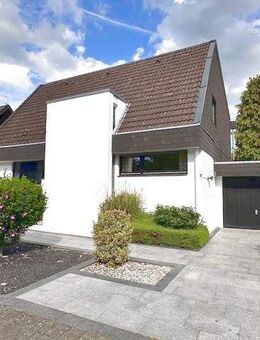 Architektenhaus der 70er Jahre mit Traumgrundstück in top Lage von Herrenshoff! - Korschenbroich