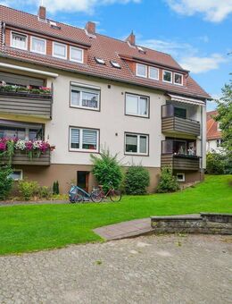 Bezugsfrei: Dachgeschosswohnung für Anleger oder Eigennutzer - Bremen