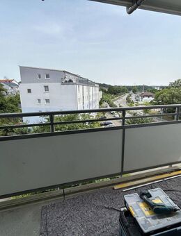 Vollmöbilierte WG-Zimmer - 12qm/10qm/11qm (410€ Kalt/370€ Kalt/370€ Kalt) - Kaiserslautern
