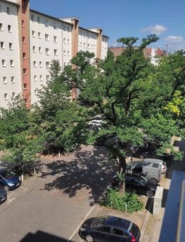 1,5 Zimmer Wohnung mit Südbalkon in ruhiger Seitenstr. im Günzelkiez Wilmersdorf - Berlin