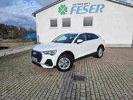 Audi Q3, Sportback 45 TFSI e PRIVACY, Jahr 2021 - Heideck