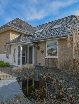 6551 - Familienidylle - Stilvolles Einfamilienhaus mit liebevollem Garten in ruhiger Umgebung - Wiefelstede