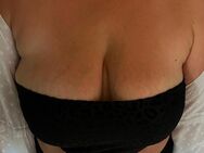 Hot pics von Curvy Girl 90D boobs - München