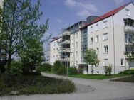 Frisch Sanierte 2 Zimmer Wohnung mit Balkon und Einbauküche - Leipzig