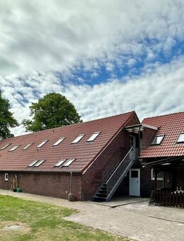 Ferienanwesen mit zwei Badeseen, Tierhaltung & Ausbaupotenzial - ca. 4,5 ha Naturidylle - Wittmund