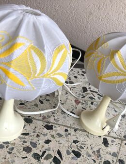 Verkaufe Nachttischlampen (2 Stück) 60-er Jahre - je 4 € - Baunatal Zentrum