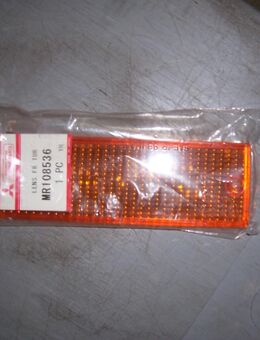 MR108536 Lichtscheibe, Blinkleuchte vorn rechts Mitsubishi L200 - Hannover Vahrenwald-List