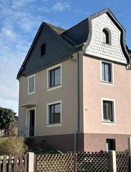 Charmante Doppelhaushälfte mit Garten in ruhiger Lage von Berg - Berg (Regierungsbezirk Oberfranken)