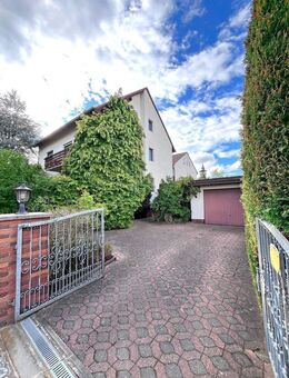 Familienhit in Cadolzburg: 6 Zimmer großer Garten, ruhige Lage - Cadolzburg