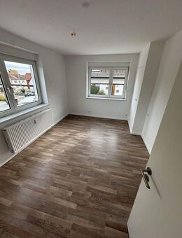 Renovierte 2-Zimmer-Wohnung mit Gartenanteil & Stellplatz in Weißenhorn-Emershofen direkt an der A7 - Weißenhorn