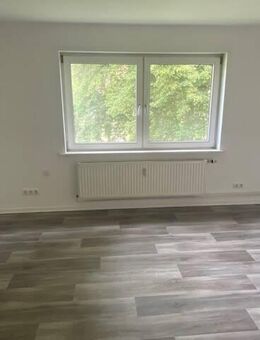 FREI AB 01.10.2025 - Schöne Wohnung im 1 . Obergeschoss - Langelsheim