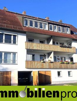 2138 - 4 Zimmer-Eigentumswohnung mit Balkon und Garage - Selb