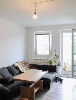 Ansprechender Zustand: 2-Zi.-Etagenwohnung in Berlin zur Selbstnutzung - Berlin